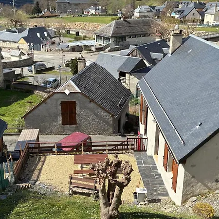 Léaya Сasa de vacaciones Esterre